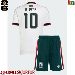 Mexiko Alexis Vega #10 Borta Kläder Barn VM 2026 Kortärmad (+ Korta byxor)